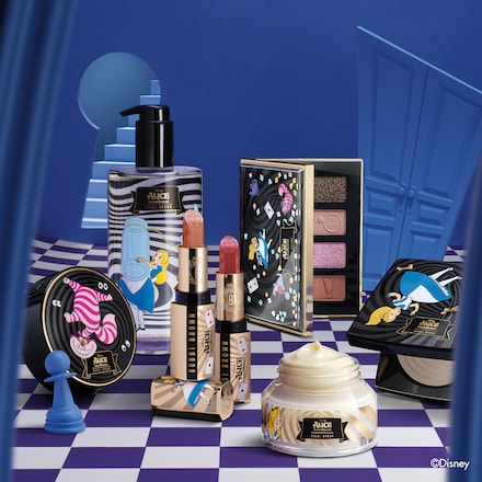 Sheer Finish Pressed Powder​