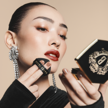 Intensive Skin Serum Cushion Foundation SPF 40 (PA++++)